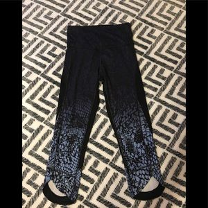 Womens Champion Capri Leggings, size XS